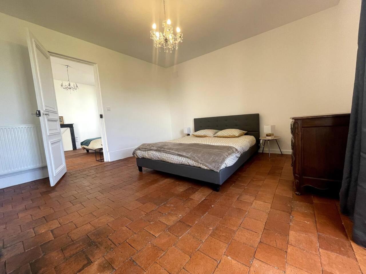 Gite Les Minimes II Avallon Exterior photo